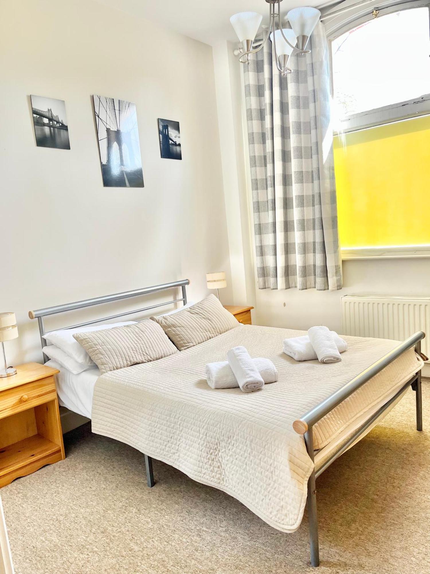 Ambrose Apartments Cheltenham Kültér fotó